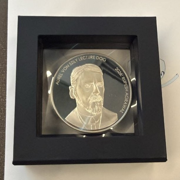 Szily Medal that was presented to Dr Rupesh Agrawal